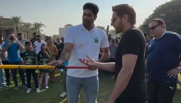 Shahid Afridi Learns Javelin from Olympic Star Arshad Nadeem!