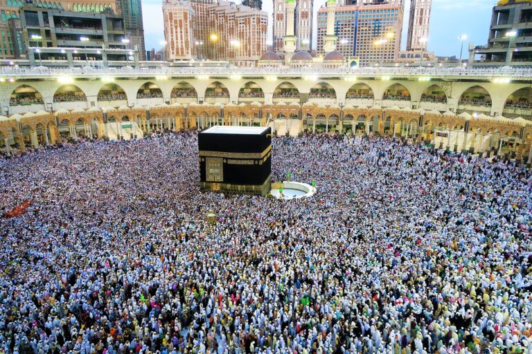 Government Requests Nominations for Low-Income Workers to Join Hajj Labor Quota 2025!