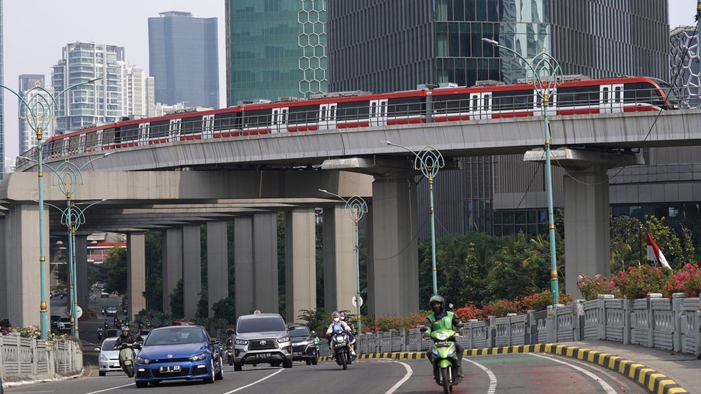 Bangkok Offers Free Public Transport to Fight Severe Smog!