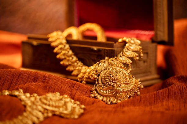 Gold Prices Rise in Pakistan