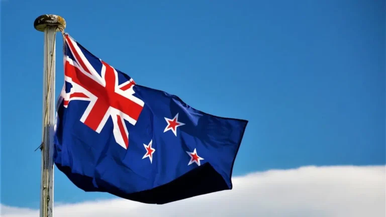 New Zealand Simplifies Visa Rules For Workers!