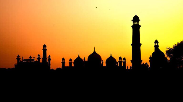 Expected Dates for Ramadan, Eid al-Fitr, and Eid-ul-Adha in Pakistan for 2025!