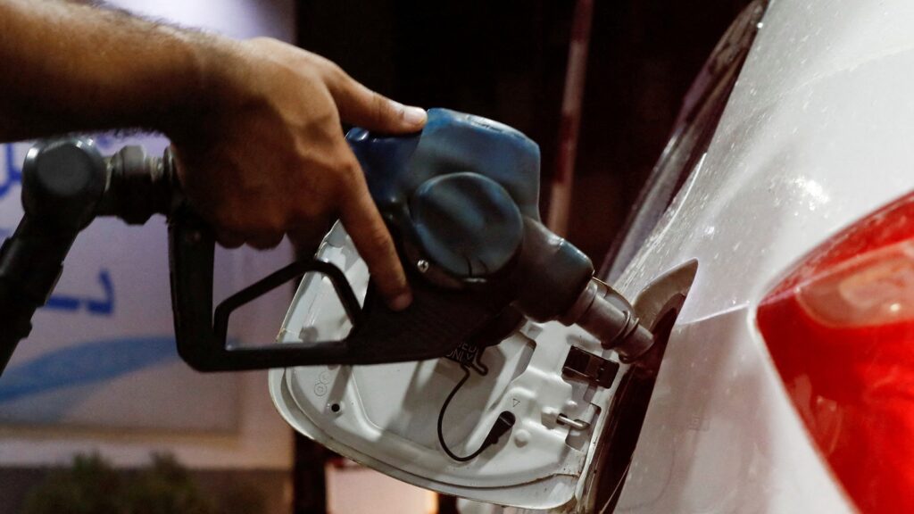 Government Takes Steps to Make Petrol Cheaper in Pakistan!