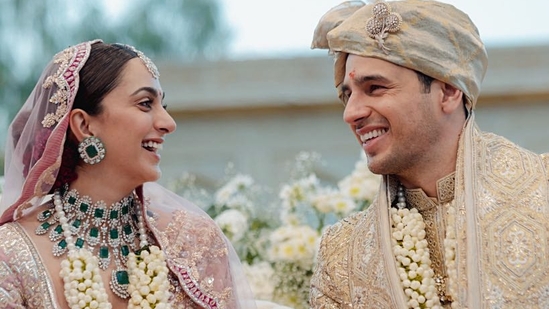 Kiara Advani & Sidharth Malhotra Are Expecting Their First Baby!