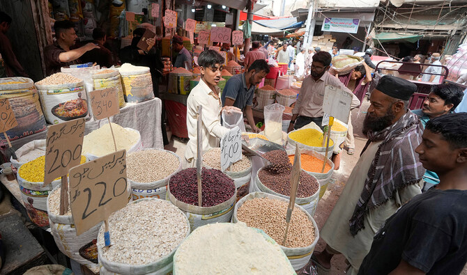 Karachi Imposes Heavy Fines to Stop Price Hikes During Ramadan